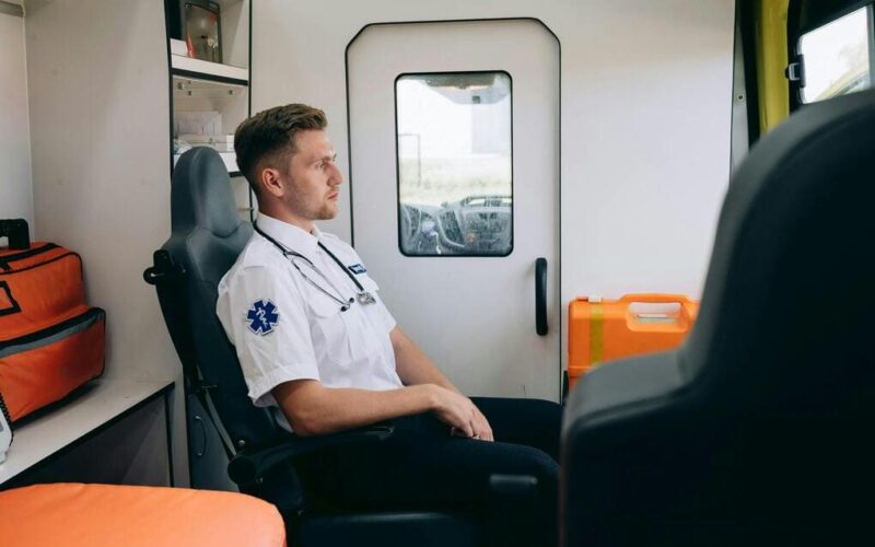 Logística hospitalaria inteligente: el futuro de la salud
